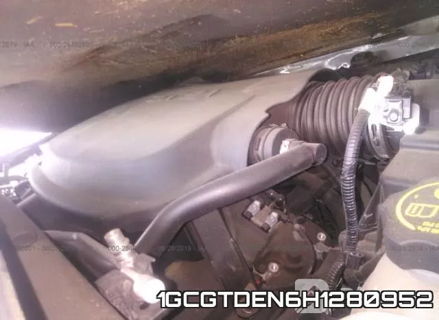 1GCGTDEN6H1280952 фото 2