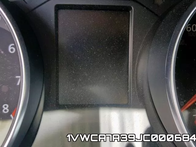 1VWCA7A39JC000684 фото 9