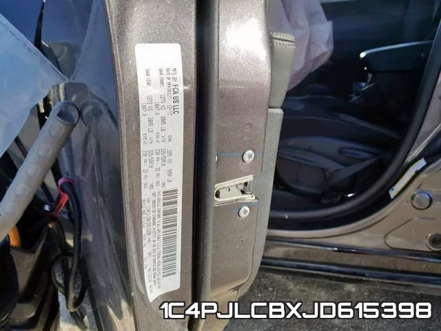 1C4PJLCBXJD615398 фото 2