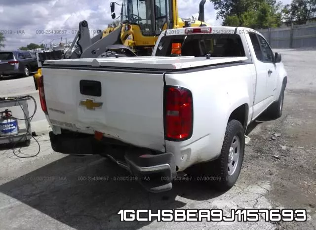 1GCHSBEA9J1157693 фото 5