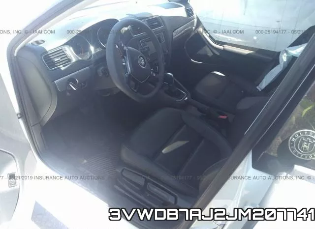 3VWDB7AJ2JM207741 фото 6