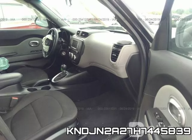 KNDJN2A27H7445839 фото 6
