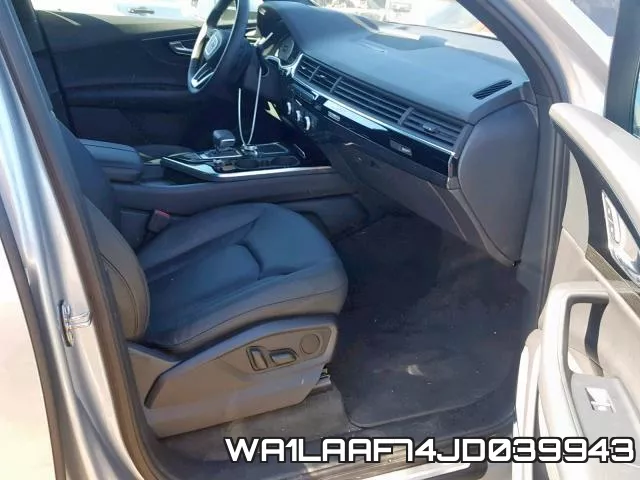WA1LAAF74JD039943 фото 6