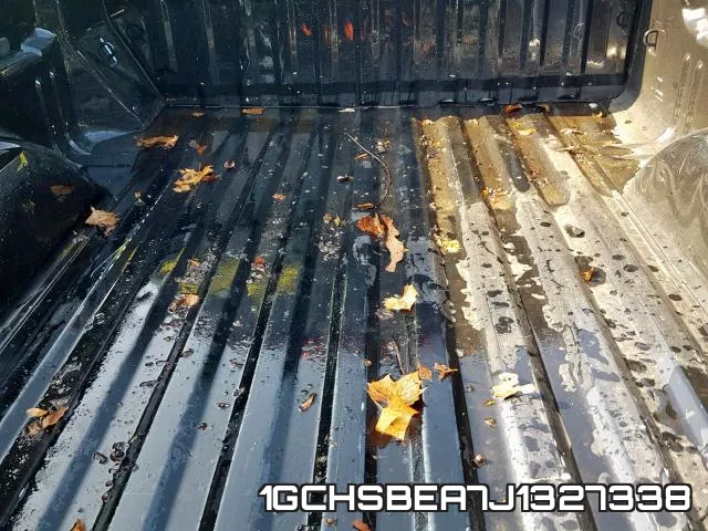 1GCHSBEA7J1327338 фото 10