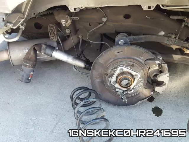 1GNSKCKC0HR241695 фото 10