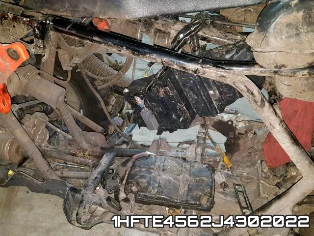 1HFTE4562J4302022 фото 8