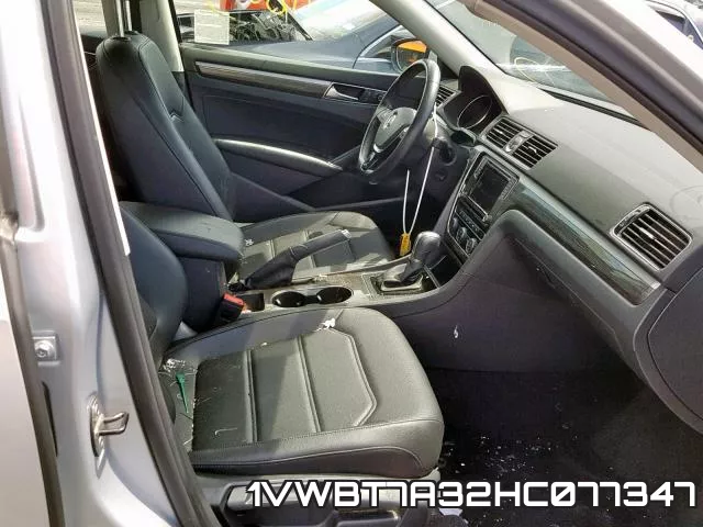 1VWBT7A32HC077347 фото 6