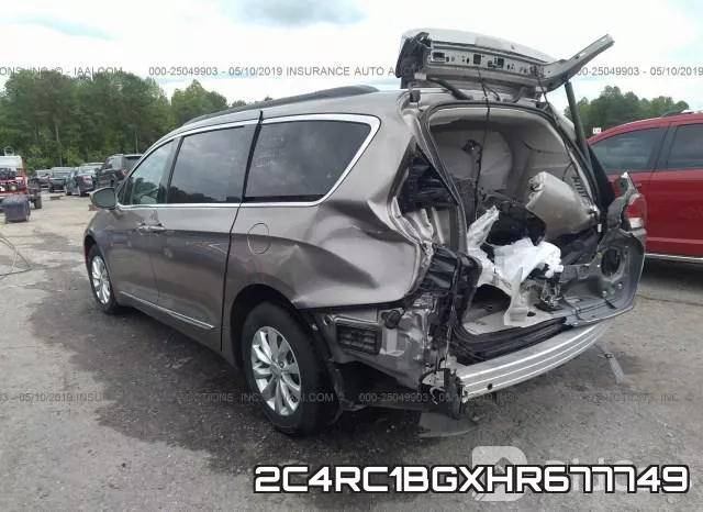 2C4RC1BGXHR677749 фото 4