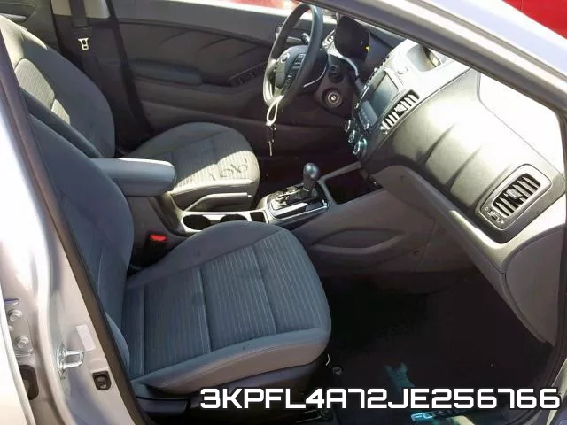 3KPFL4A72JE256766 фото 6
