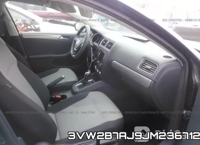 3VW2B7AJ9JM236712 фото 6