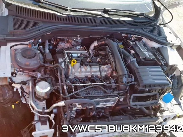 3VWC57BU8KM123940 фото 8