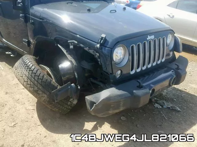 1C4BJWEG4JL821066 фото 10