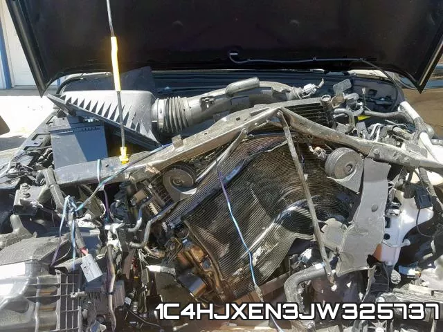 1C4HJXEN3JW325737 фото 8