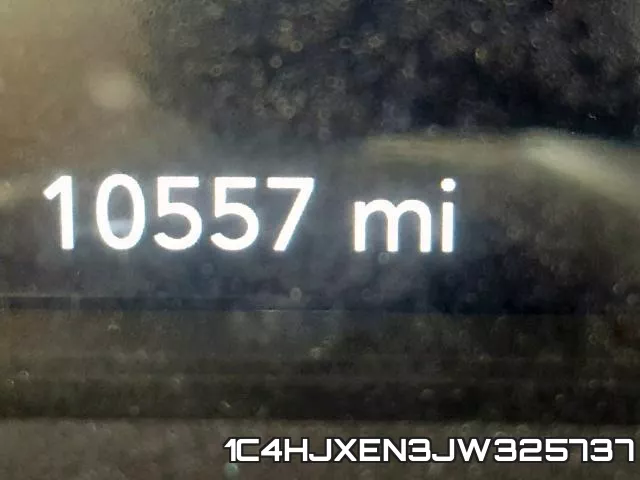 1C4HJXEN3JW325737 фото 9