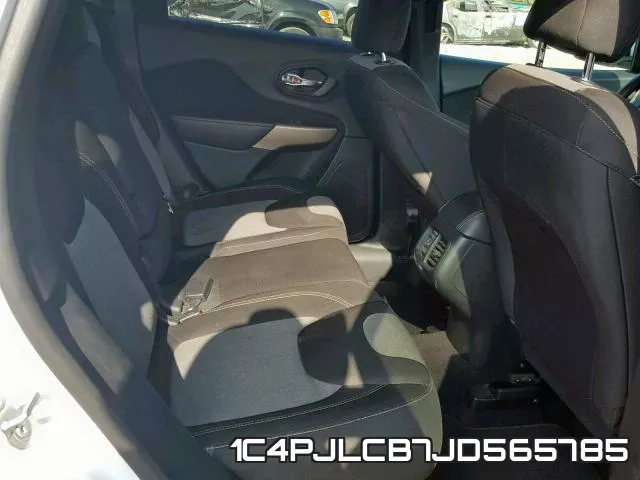 1C4PJLCB7JD565785 фото 7