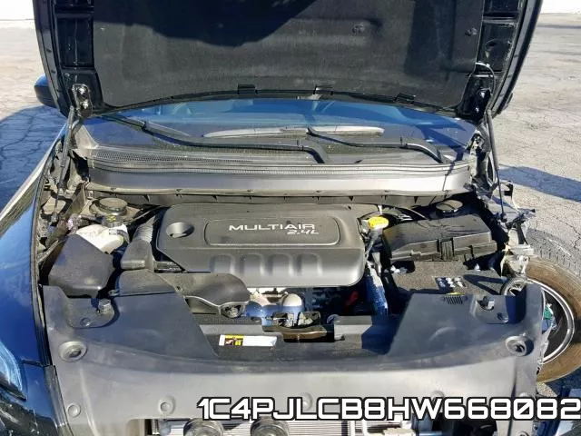 1C4PJLCB8HW668082 фото 8