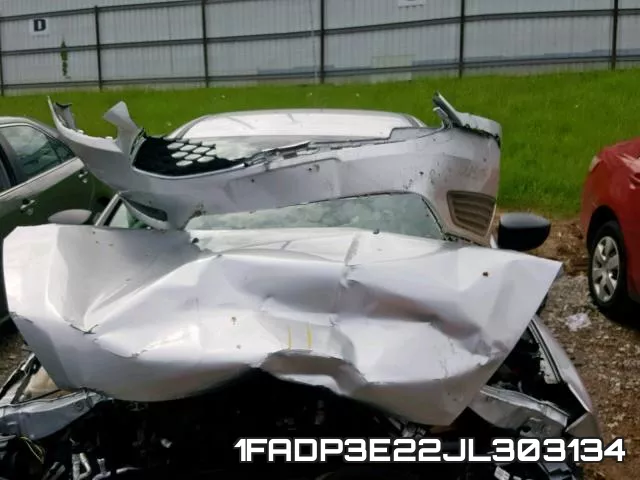 1FADP3E22JL303134 фото 10