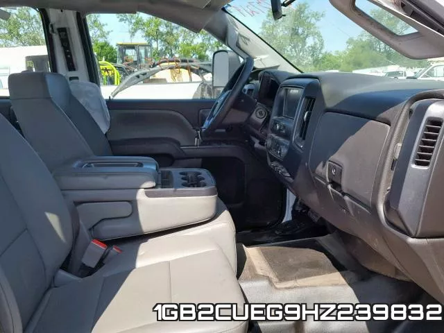 1GB2CUEG9HZ239832 фото 6