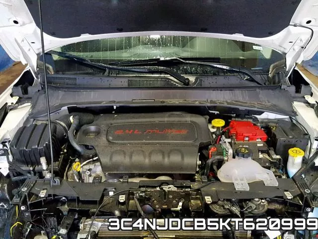 3C4NJDCB5KT620999 фото 8
