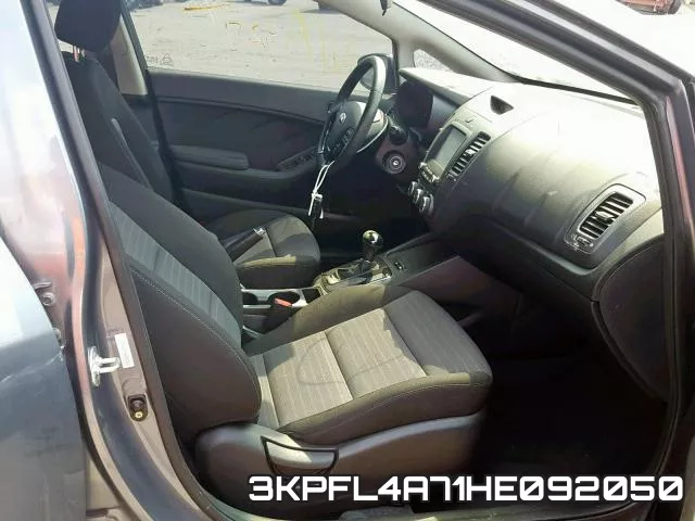 3KPFL4A71HE092050 фото 6