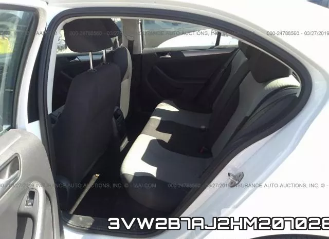 3VW2B7AJ2HM207028 фото 9
