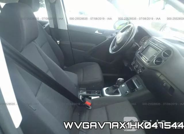 WVGAV7AX1HK047544 фото 6