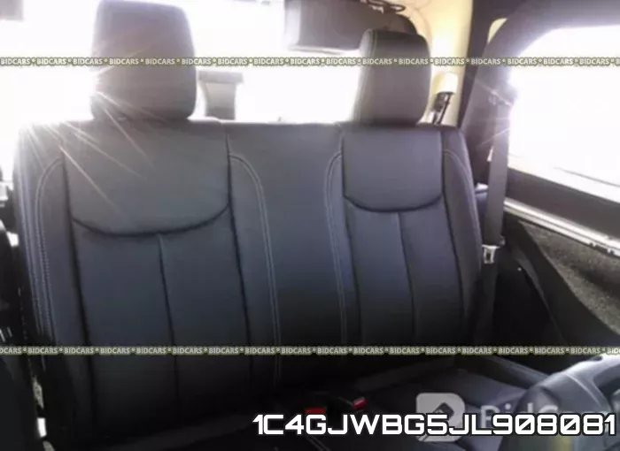 1C4GJWBG5JL908081 фото 9