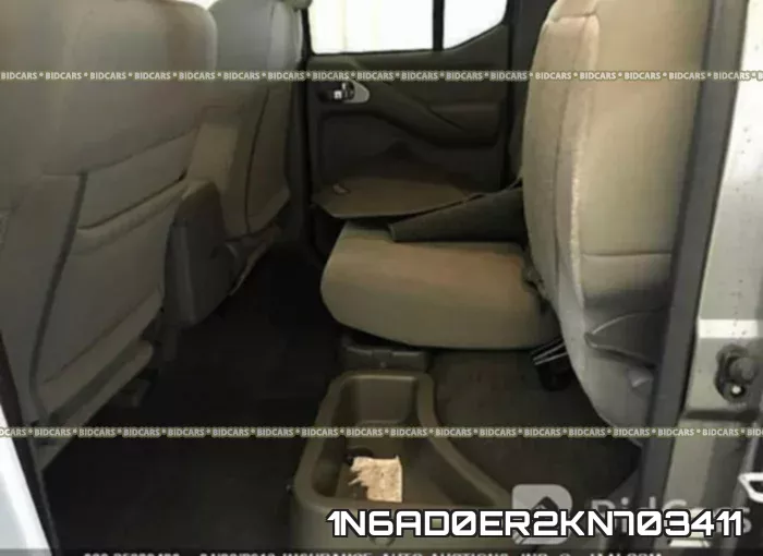 1N6AD0ER2KN703411 фото 9
