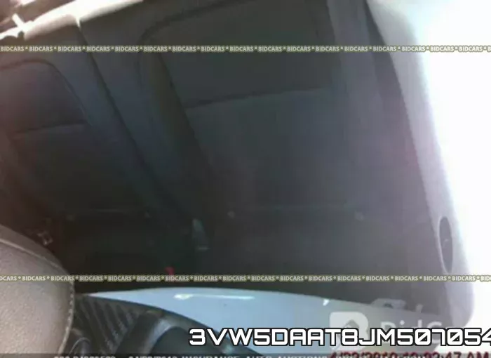 3VW5DAAT8JM507054 фото 9