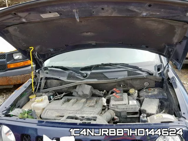 1C4NJRBB7HD144624 фото 8