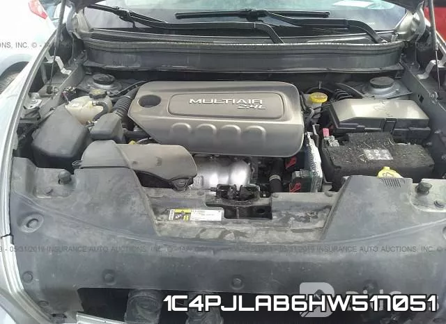 1C4PJLAB6HW517051 фото 2