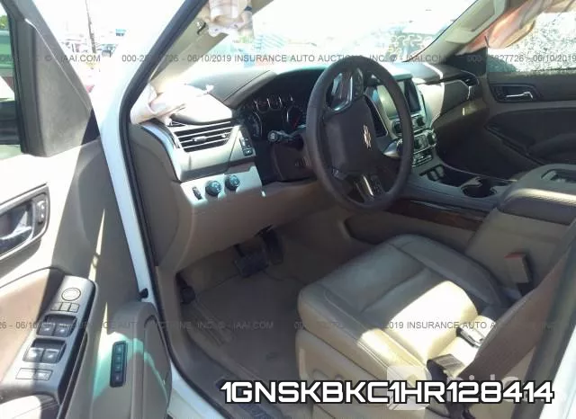 1GNSKBKC1HR128414 фото 6
