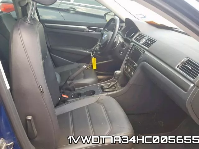 1VWDT7A34HC005655 фото 6