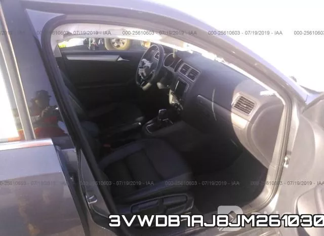 3VWDB7AJ8JM261030 фото 6