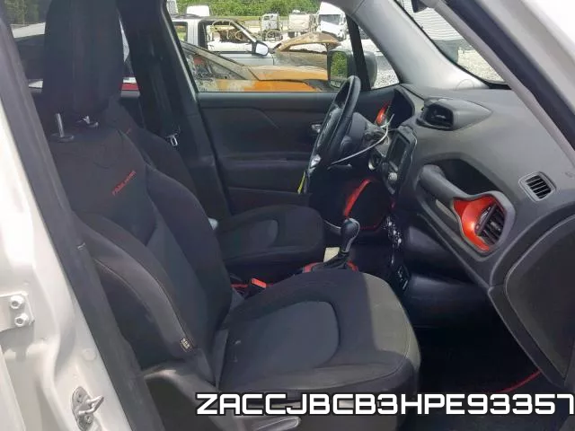 ZACCJBCB3HPE93357 фото 6