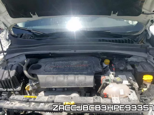ZACCJBCB3HPE93357 фото 8