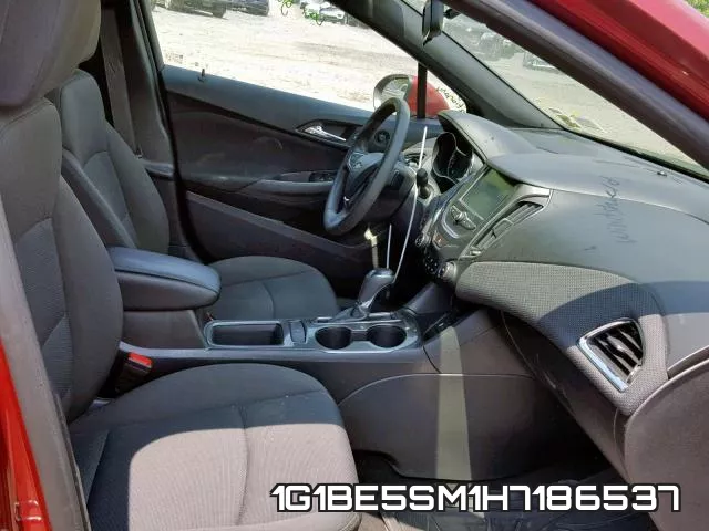 1G1BE5SM1H7186537 фото 6