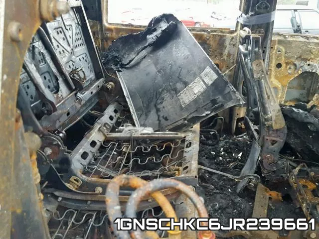 1GNSCHKC6JR239661 фото 6