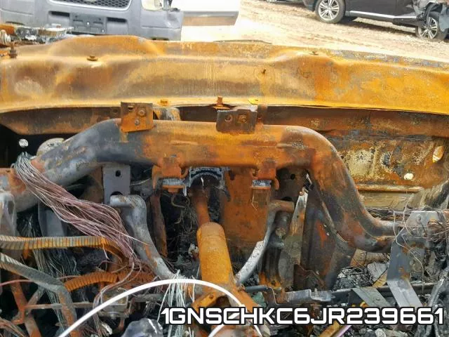 1GNSCHKC6JR239661 фото 8