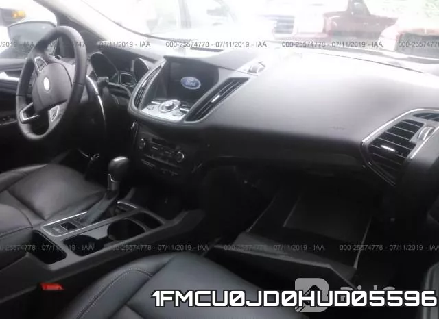 1FMCU0JD0HUD05596 фото 6