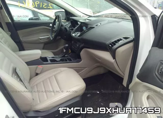 1FMCU9J9XHUA77459 фото 6