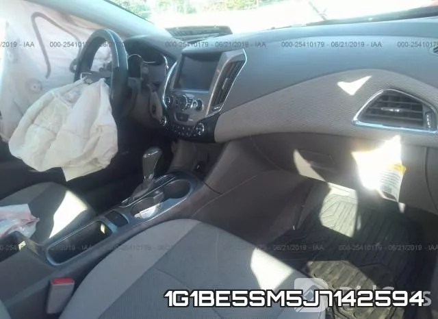 1G1BE5SM5J7142594 фото 6