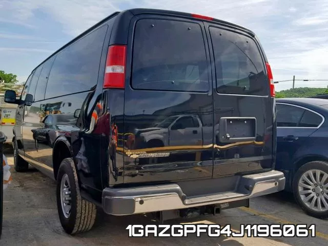 1GAZGPFG4J1196061 фото 4