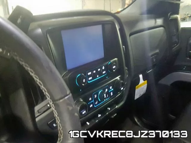 1GCVKREC8JZ370133 фото 10