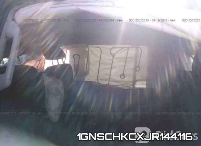1GNSCHKCXJR144116 фото 9