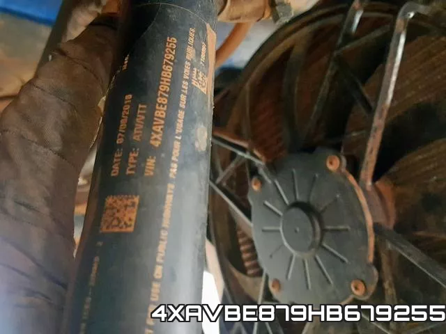 4XAVBE879HB679255 фото 2