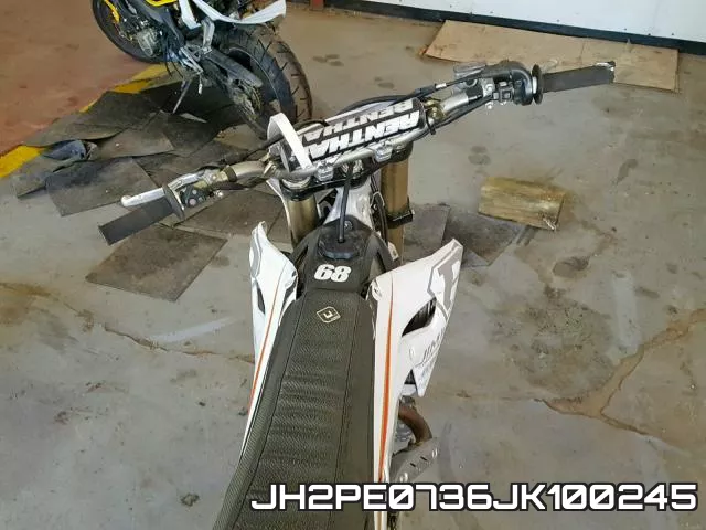 JH2PE0736JK100245 фото 6