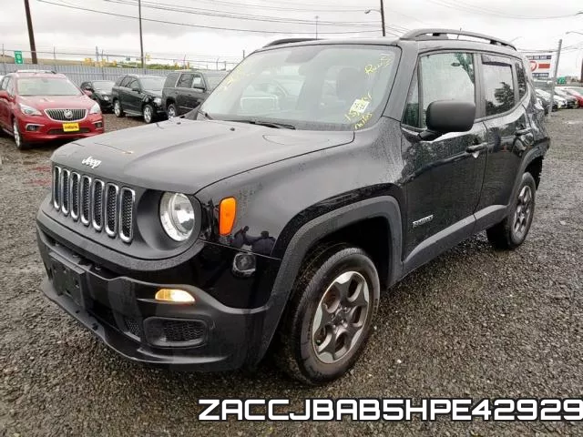 ZACCJBAB5HPE42929 фото 3