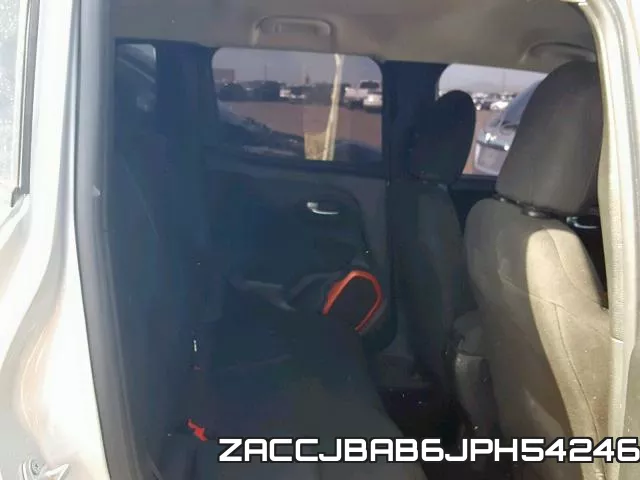 ZACCJBAB6JPH54246 фото 7
