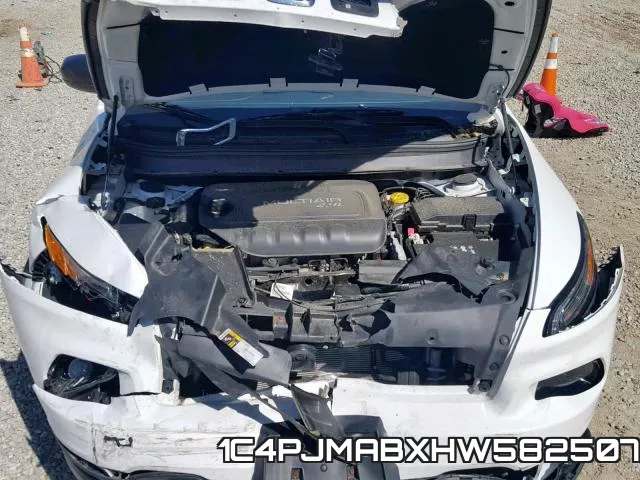 1C4PJMABXHW582507 фото 7